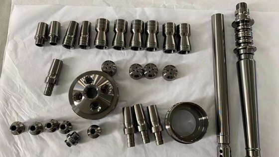 FoShan Büyük Çıktı Yüksek Hızlı PVD Metallizing Makinesi Masa Tabakları Yıkama Lavaboları İçin