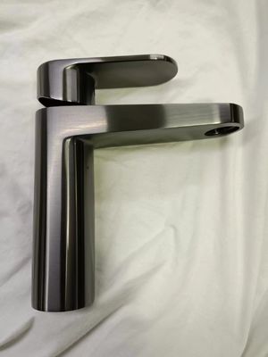 Enerji tasarrufu sağlayan çoklu yaylı kaplama ekipmanı ile dekoratif kaplamalar için tam otomatik PVD vakum kaplama makinesi