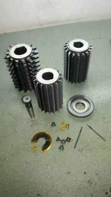 Plastik ve Metal Yüzeyler için Vakum Kaplama Makinesi