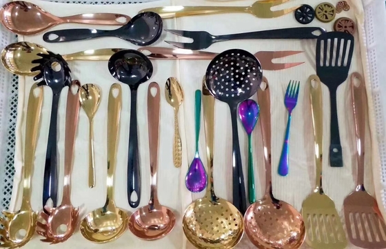 Mücevher Keramik Plastik Cam Şişeler Golf Kulüpleri PVD Vakum Kaplama Makinesi