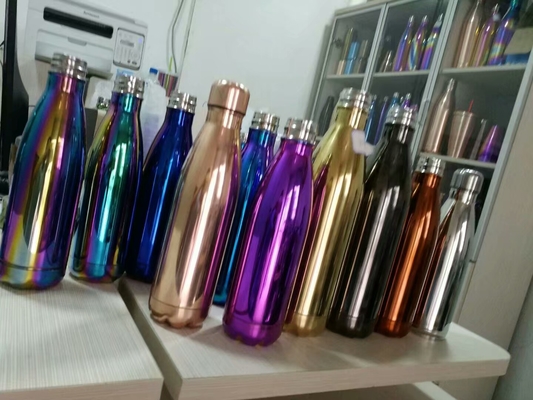 Altın Gökkuşağı Rengi için Paslanmaz Çelik Donanım Düzleştirme Altın Vakum Plating Makinesi