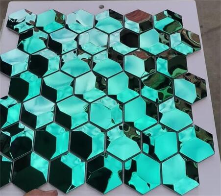 Zengin Metallik Renkleri ve İnce Yüzey Redüksiyonu ile Plastik Dekor Sanatları için Vakum Metallizasyon PVD Ekipmanı