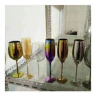 Yüksek Çıkış Foshan Cam Şarap Bardağı Vakum PVD Kaplama Ekipmanları Için Altın Gümüş Gökkuşağı Siyah Renk