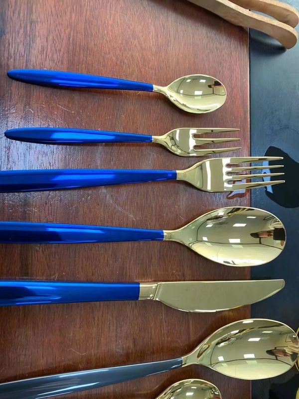 PVD altın kaplama makinesi Titanyum kaplama makinesi Metal çinko alaşımı düğme vakum kaplama ekipmanları